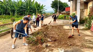 Phường Yên Bái ra quân cao điểm chấn chỉnh vệ sinh môi trường, trật tự đô thị