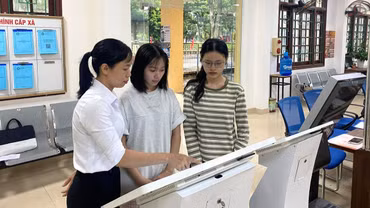 Văn Chấn đưa dịch vụ công trực tuyến đến gần người dân