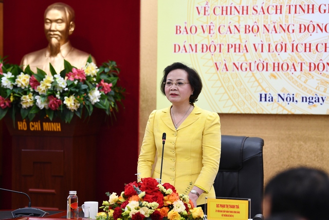 Vì sao Bộ Nội vụ đề xuất tăng biên chế cán bộ, công chức cấp xã? - Ảnh 2. Vì sao Bộ Nội vụ đề xuất tăng biên chế cán bộ, công chức cấp xã? - Ảnh 2.