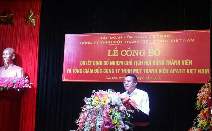 tan chu tich Dong tan chu tich Dong