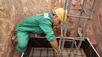 Phấn đấu vượt tiến độ thi công khu tái định cư Nậm Tông