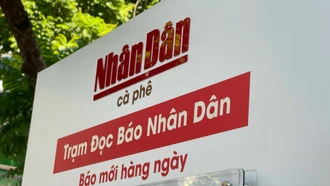 Trải nghiệm trạm đọc Báo Nhân Dân