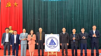 Công bố, trao giải kết quả cuộc thi sáng tác logo, slogan du lịch Bát Xát và du lịch Y Tý năm 2024