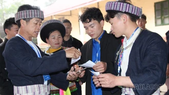 Đồng bào Mông xanh xã Nậm Xé trong ngày hội lớn