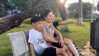 Rộn ràng ngày hè đầu tiên