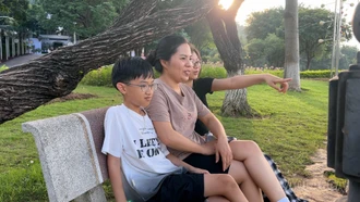Rộn ràng ngày hè đầu tiên