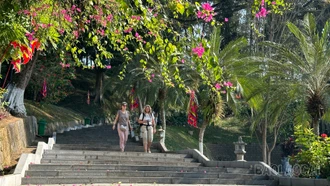 Đền Thượng sẵn sàng đón khách dịp Tết Nguyên đán