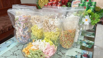 [Ảnh] Mứt dừa - hương vị ngọt ngào ngày Tết