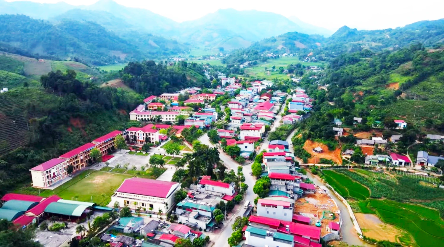 Trung tâm xã Bản Lầu hôm nay. Ảnh Thúy Phượng..jpg