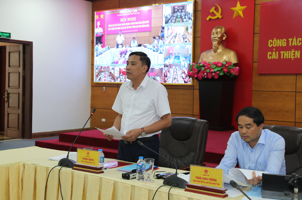 Đồng chí Hoàng Giang, Phó Bí thư Tỉnh ủy phát biểu tại hội nghị. Giang11.jpg
