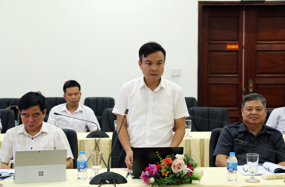 Đại diện Sở Tài nguyên và Môi trường phát biểu tại hội nghị. Thuy.jpg