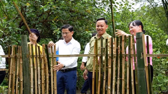 Xã Nghĩa Đô phát động nhân rộng mô hình "Cổng đẹp, rào xanh, vườn rau tốt”