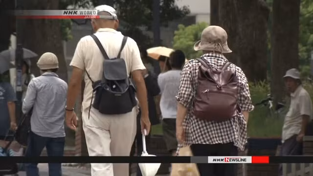 Nhật Bản ghi nhận kỷ lục mới về số người cao tuổi - Ảnh 1.