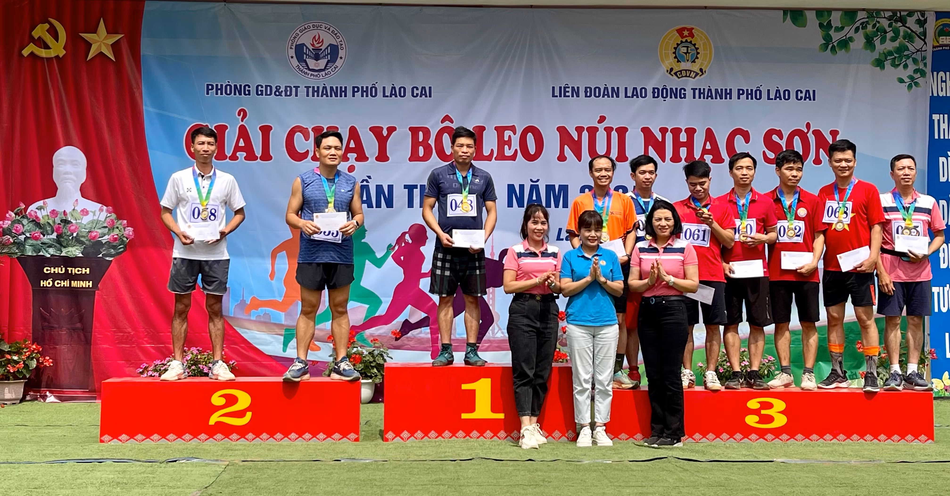 Trao giải Nội dung Nam vận động viên xuát sắc.jpg