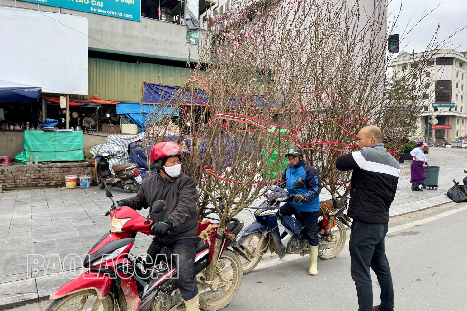 Những cuộc mưu sinh dường như vất vả hơn trong tiết trời khắc nghiệt. Thiết kế chưa có tên - 5 (2).jpg