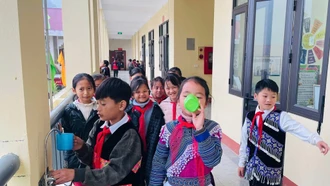 Tổ chức Save the Children International (SCI/Anh) tài trợ 10 hệ thống lọc nước RO cho các trường học trên địa bàn tỉnh Lào Cai