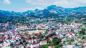 Vượt qua khó khăn, thách thức, hoàn thành các mục tiêu quan trọng đề ra