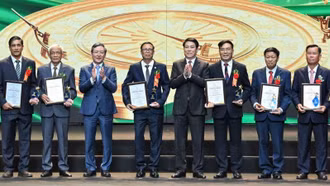 Lào Cai có 2 cá nhân được tôn vinh nông dân Việt Nam xuất sắc năm 2025