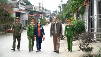 Sôi nổi phong trào thi đua “Toàn dân bảo vệ an ninh Tổ quốc” 