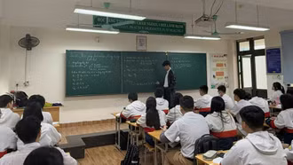 Ngừng dạy thêm, không ngừng hỗ trợ học sinh