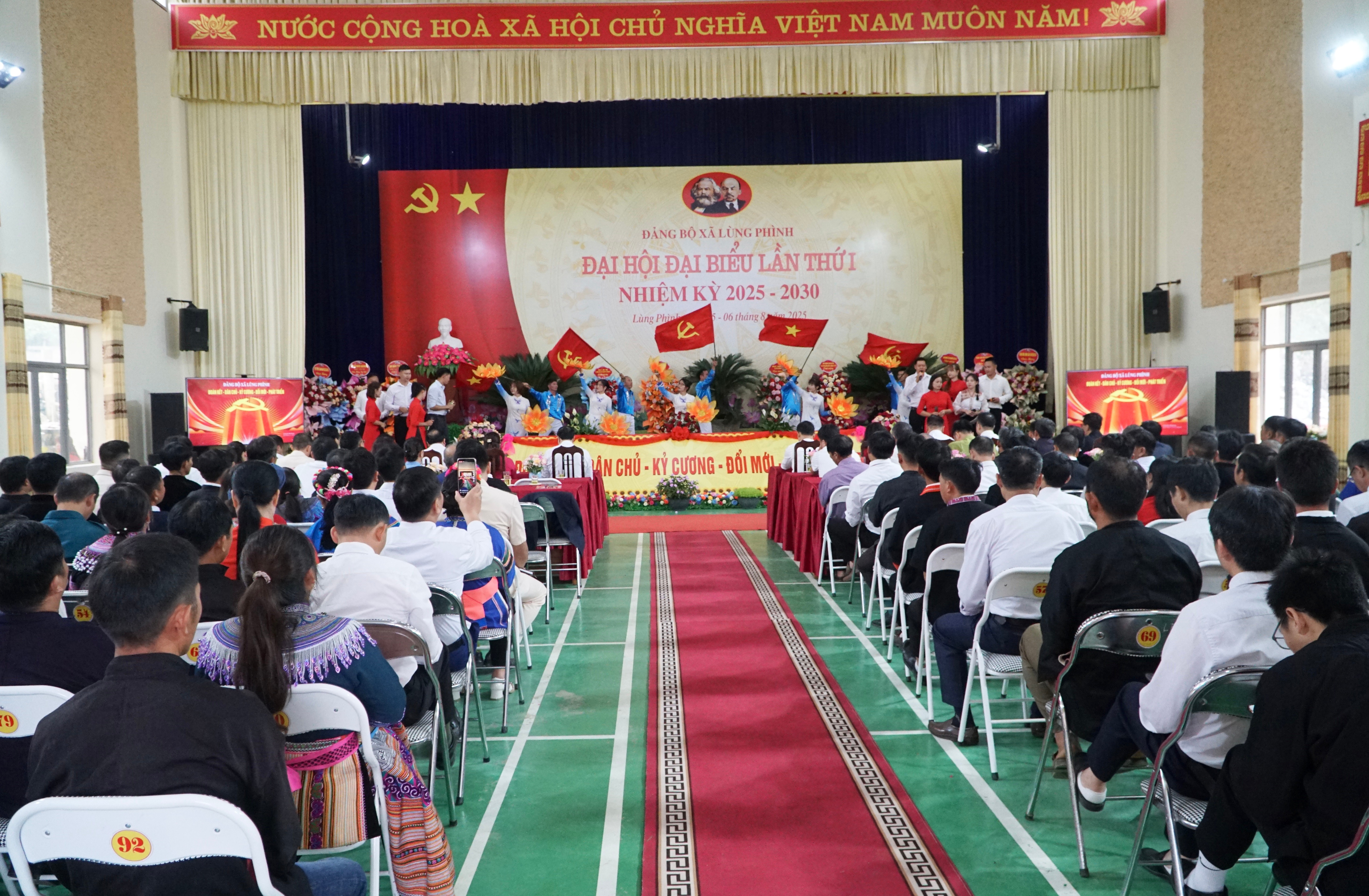Quang cảnh đại hội. img-3093.jpg