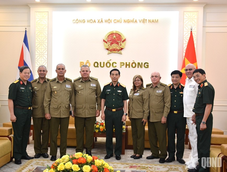 Đại tướng Phan Văn Giang tiếp Chủ nhiệm Chính trị các Lực lượng vũ trang cách mạng Cuba ảnh 5 Đại tướng Phan Văn Giang tiếp Chủ nhiệm Chính trị các Lực lượng vũ trang cách mạng Cuba ảnh 5