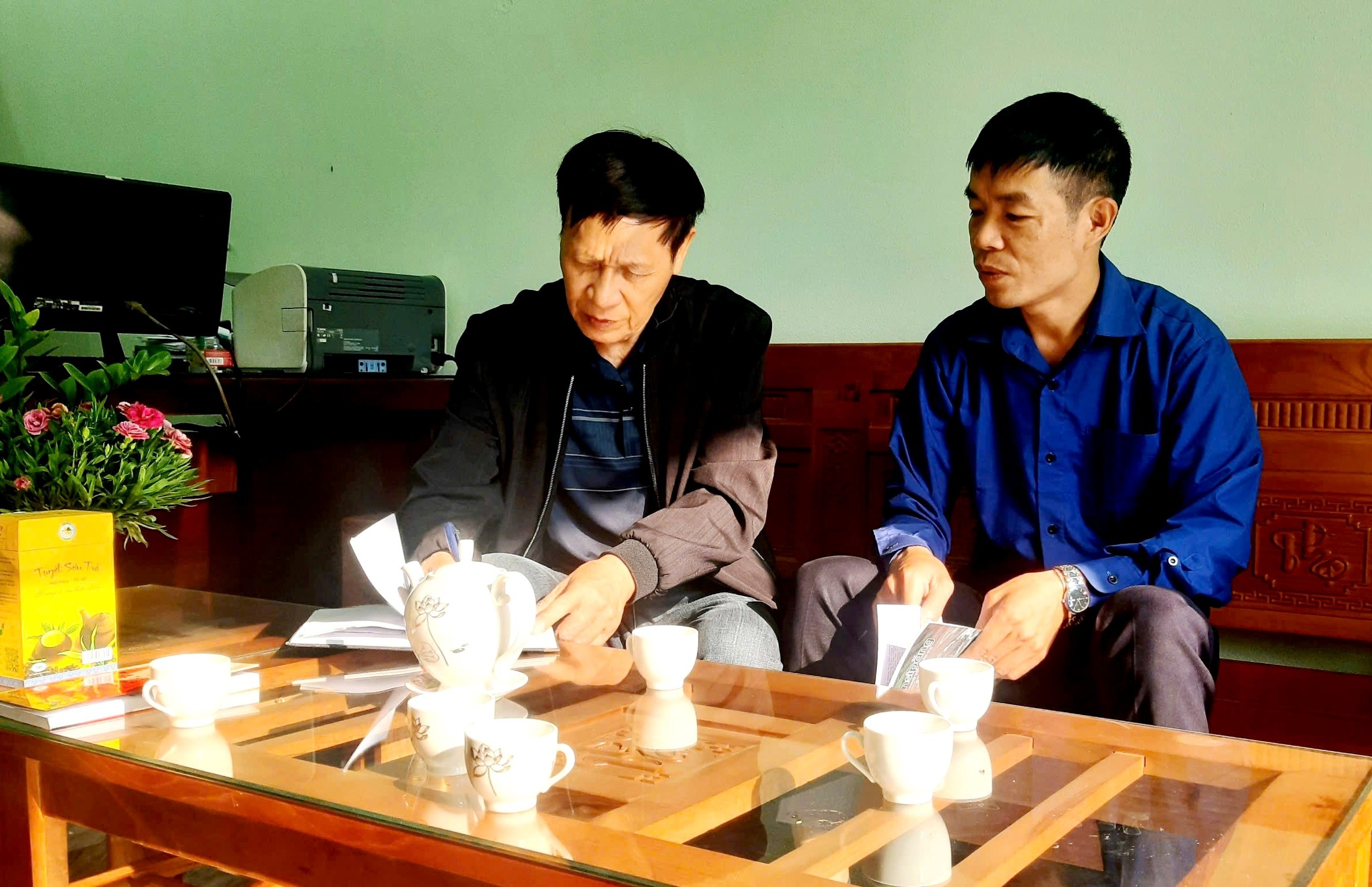 Cộng tác viên Công Thế trong chuyến tác nghiệp ở Ú Sì Sung (xã Tả Phời, thành phố Lào Cai). 1-10.jpg