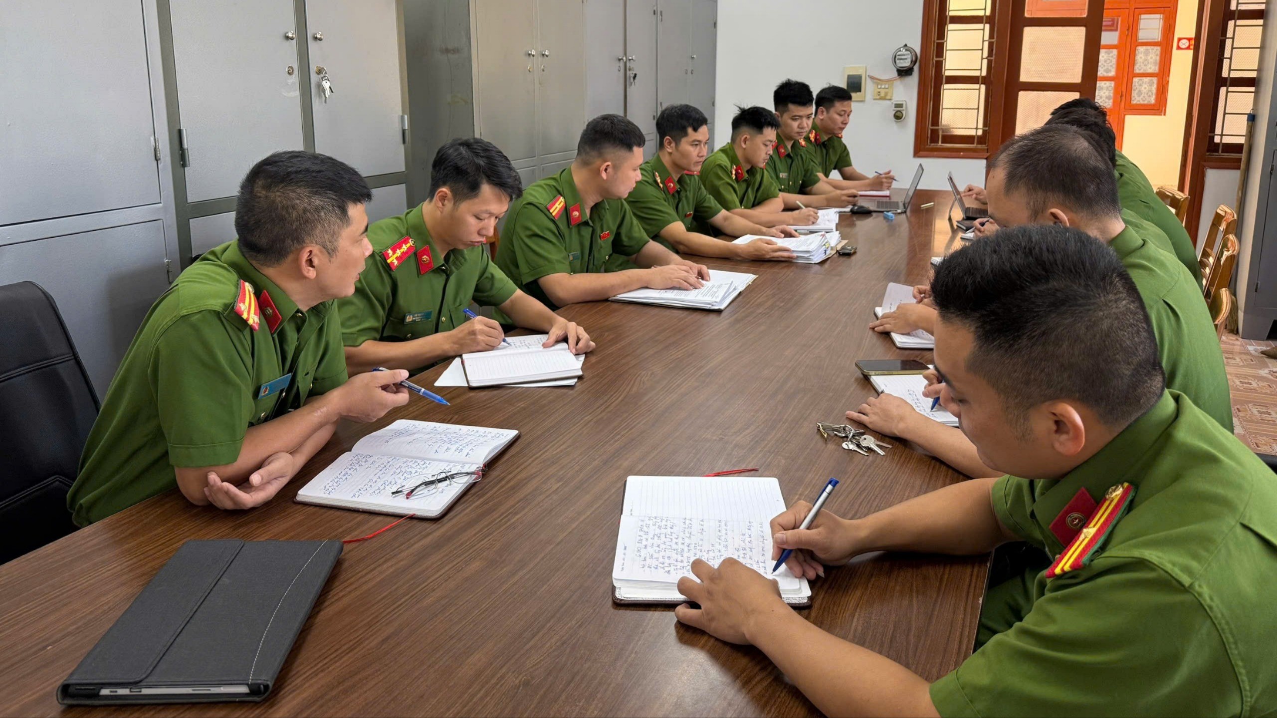 Phòng Cảnh sát hình sự, Công an tỉnh quyết tâm đấu tranh mạnh mẽ với các loại tội phạm. hs-19.jpg