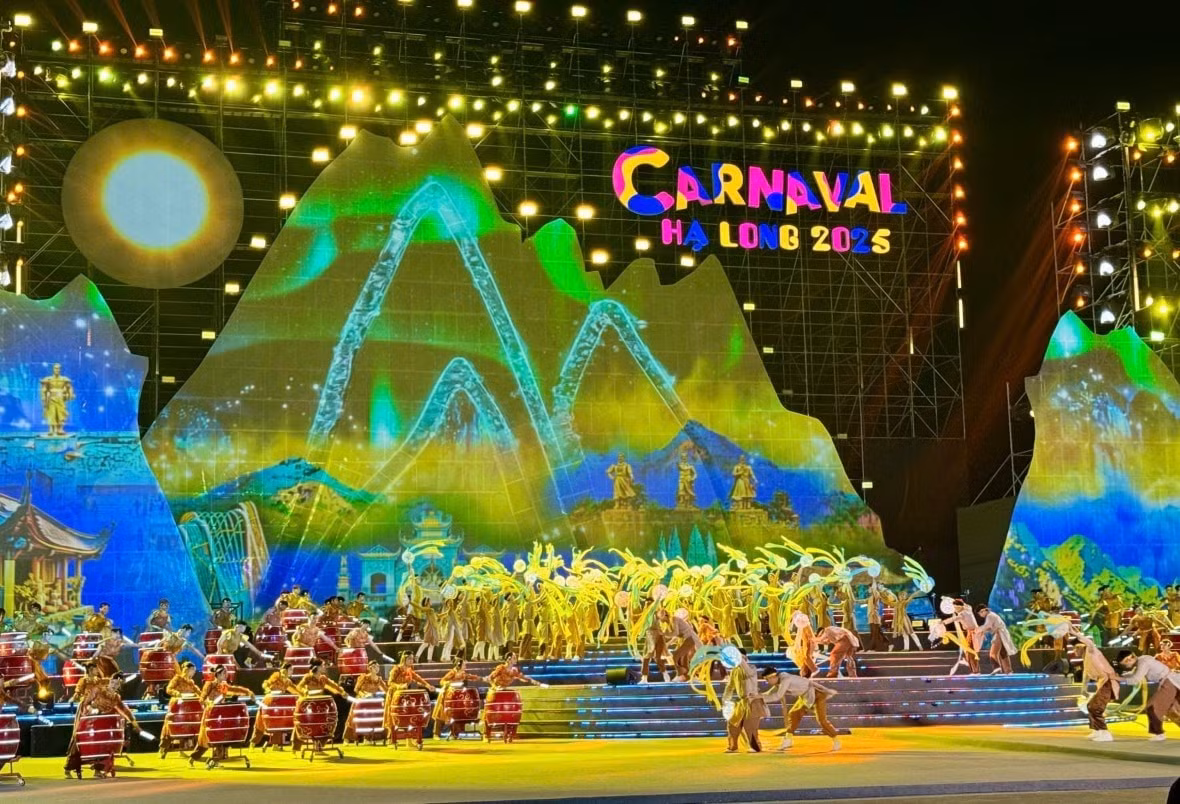 Carnaval Long 2025 diễn ra vào tối 1/5.
