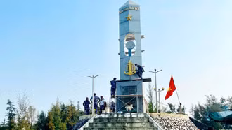 Hoàn thành công trình tôn tạo, chỉnh trang Tượng đài chiến thắng Đặc công Hải quân tại Cửa Việt