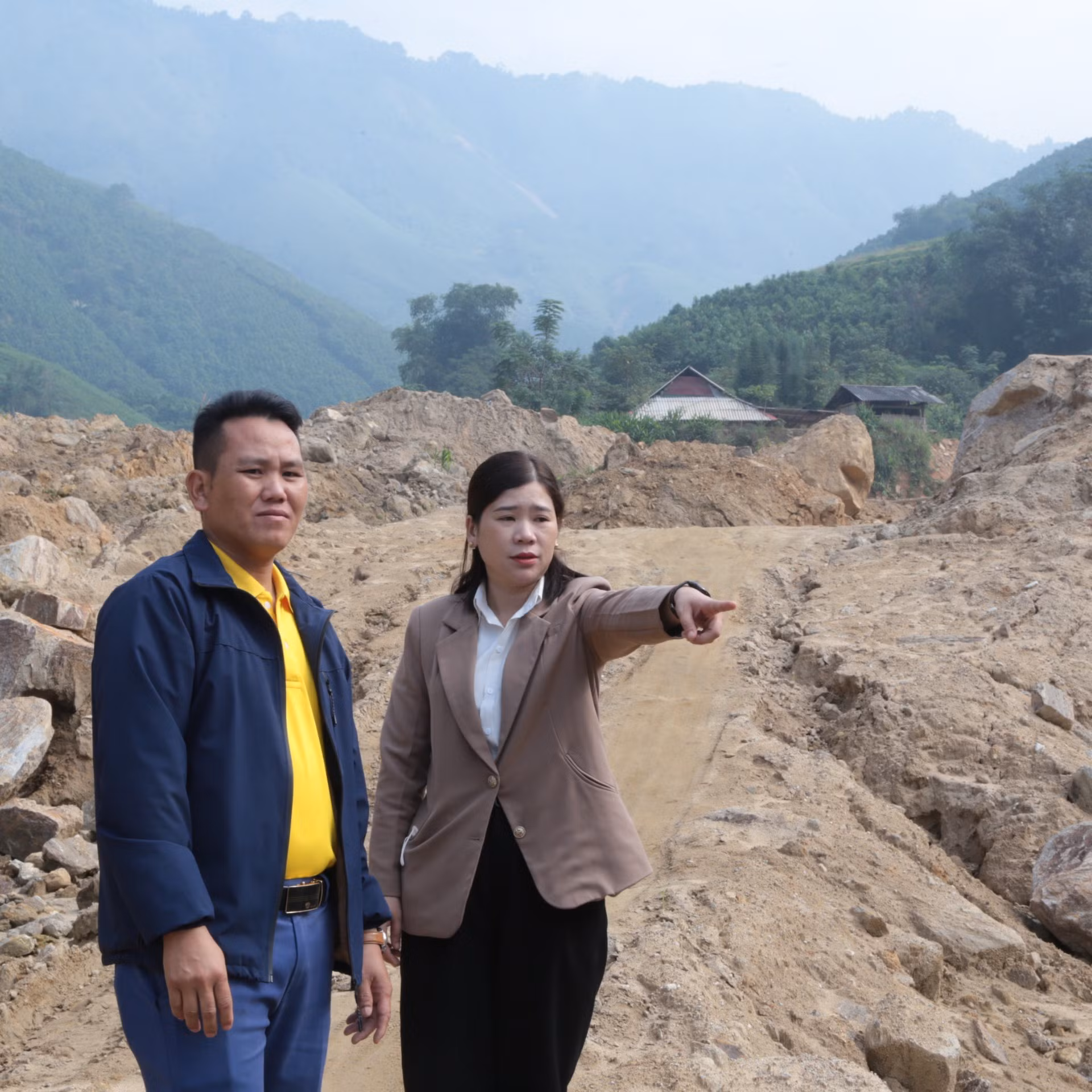 Bà Đặng Thị Sinh có hai lần đi vào "tâm lũ".