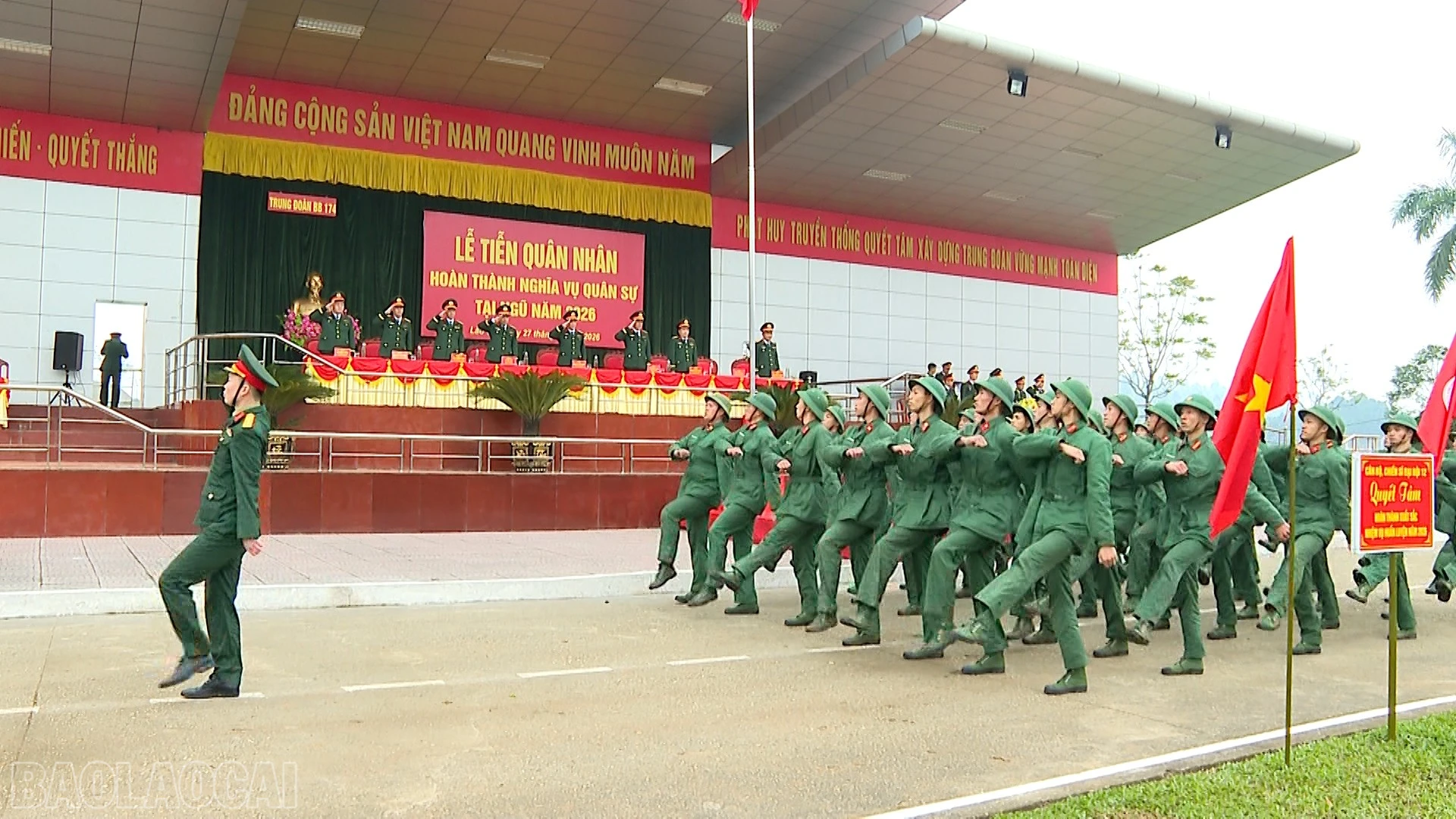 baolaocai-bl_nhap-dh00-00-58-02still017.jpg