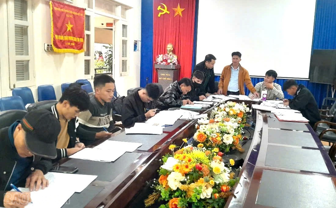 baolaocai-bl_z7421277786716-f9be36e57234125c247033c38723a759.jpg
