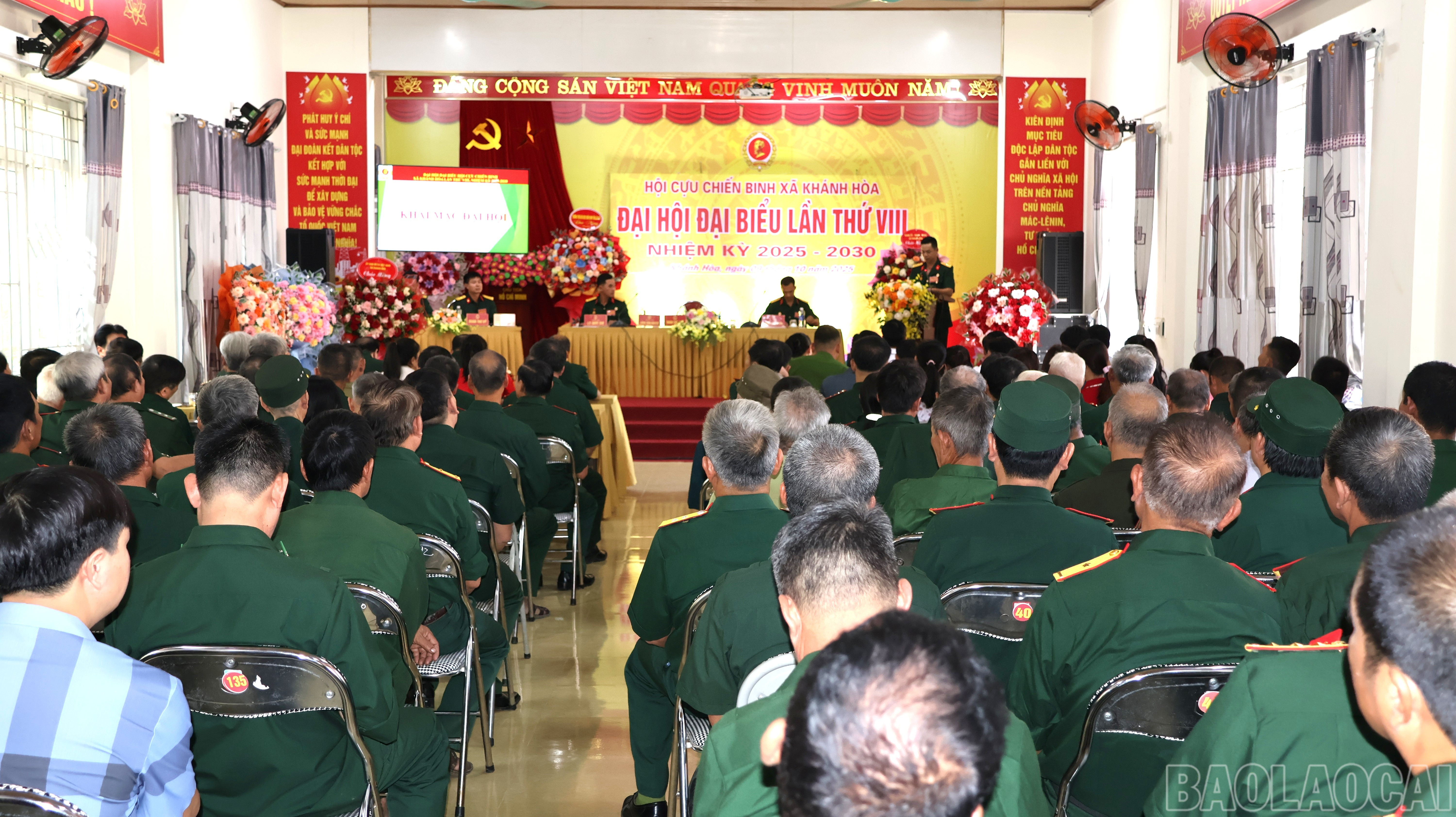 Quang cảnh đại hội. baolaocai-br_quangcanh-322.jpg