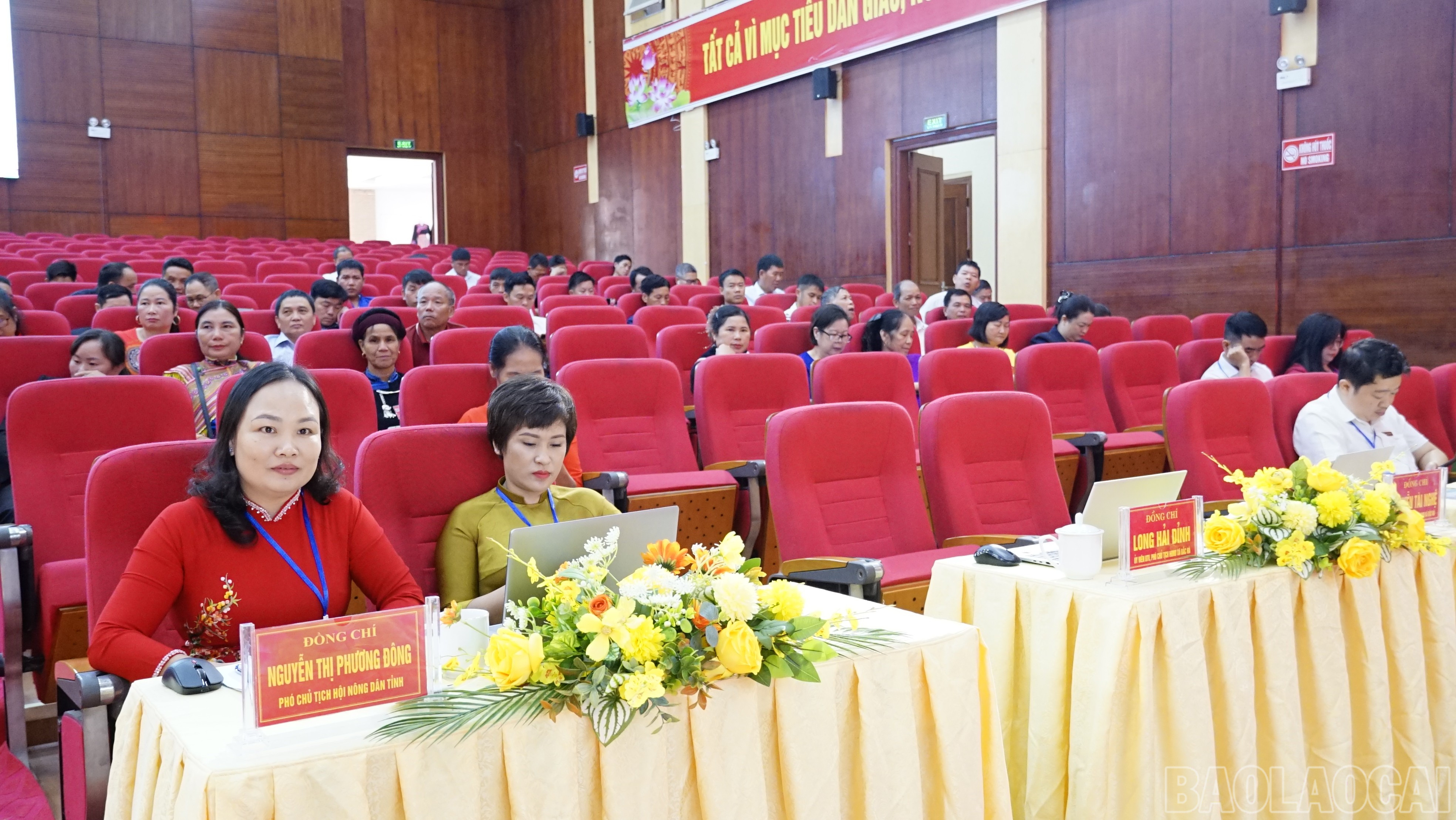 Đại biểu dự đại hội. baolaocai-br_dsc3582.jpg