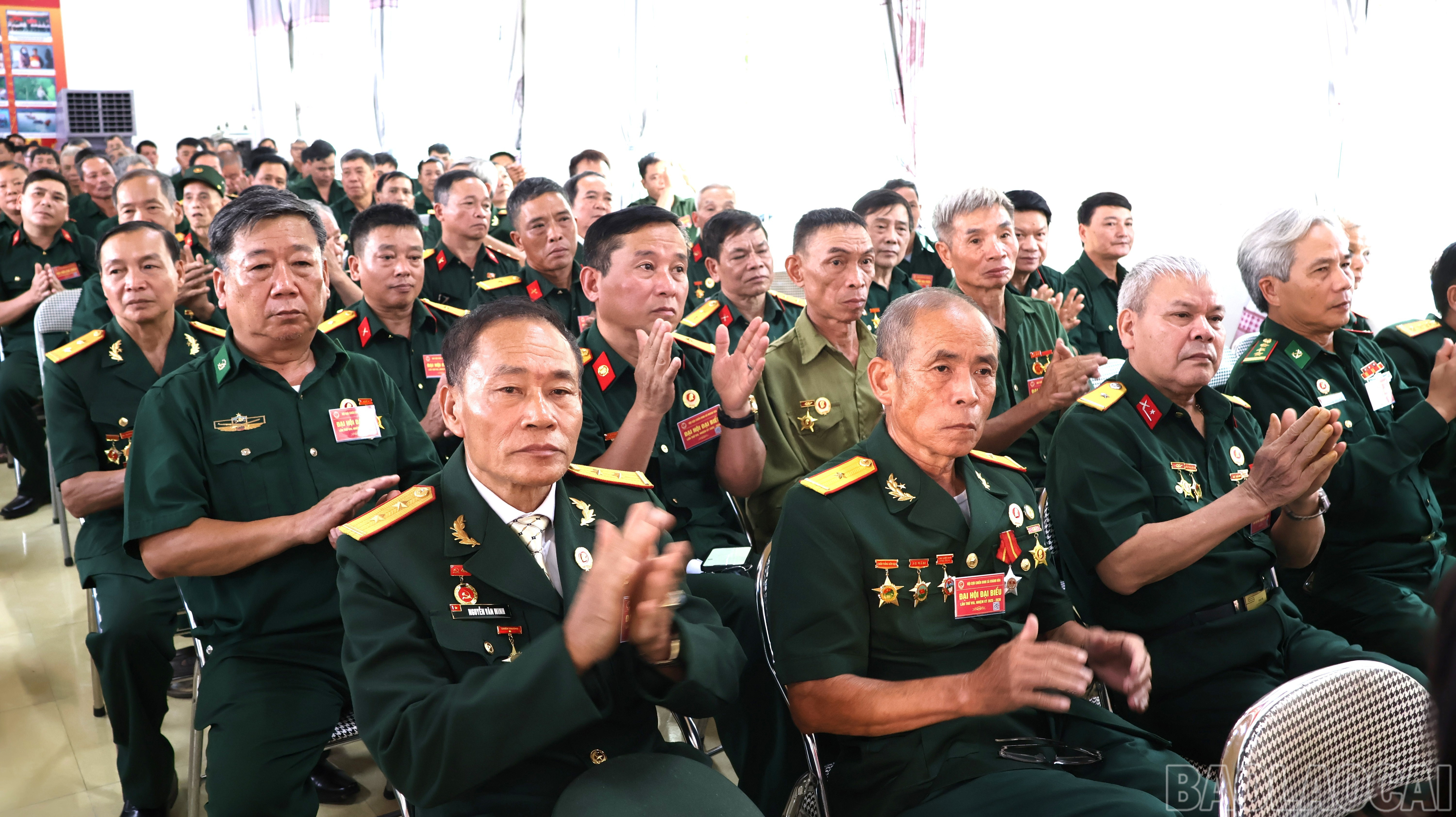 Đại biểu dự đại hội. baolaocai-br_daibieu-5363.jpg