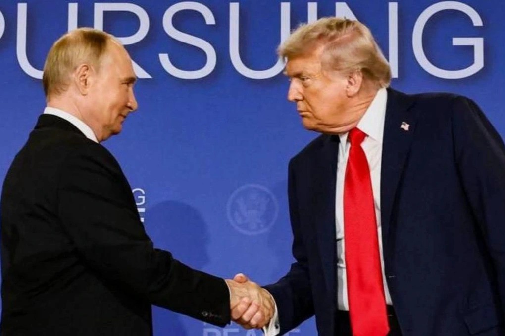 Tổng thống Nga Vladimir Putin và Tổng thống Mỹ Donald Trump gặp nhau ở Alaska hồi tháng 8. nga-my.jpg