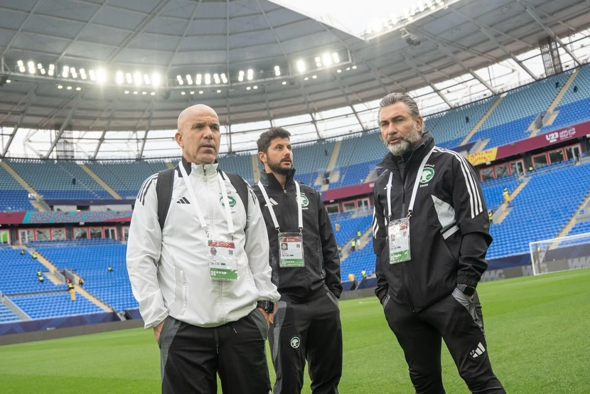 HLV Luigi Di Biagio của U23 Saudi Arabia.