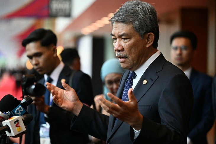 Ngoại trưởng Malaysia Mohamad Hasan Ngoại trưởng Malaysia Mohamad Hasan