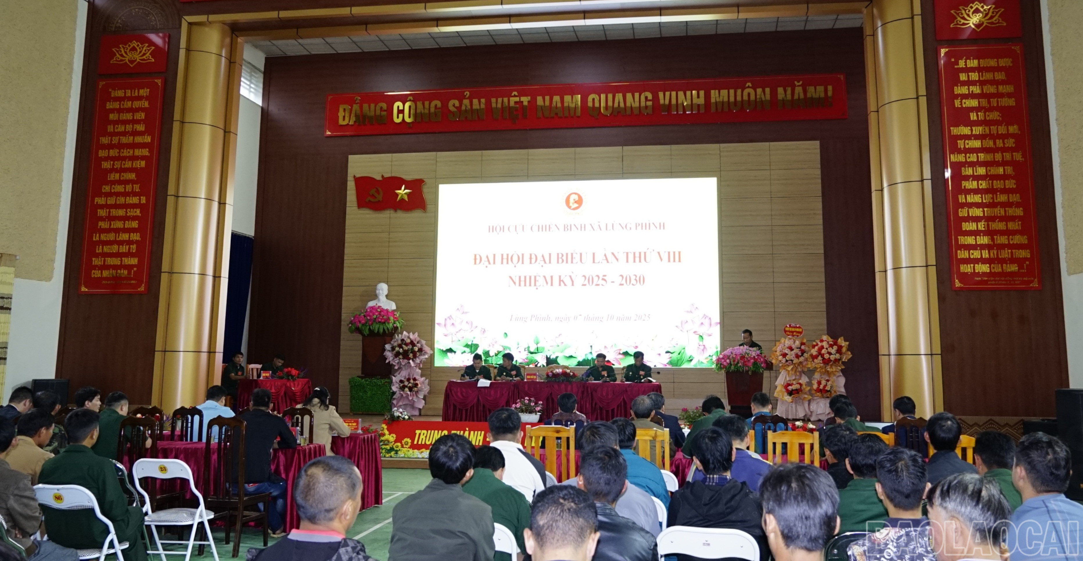Quang cảnh đại hội. baolaocai-br_quangcanh-2485.jpg