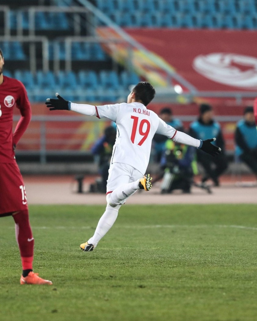 Quang Hải được vinh danh với cú sút “cầu vồng” huyền thoại vào lưới U23 Qatar năm 2018.