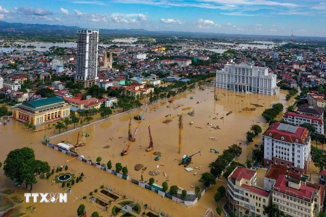 Khu vực trung tâm của tỉnh Thái Nguyên ngập sâu trong nước lũ.