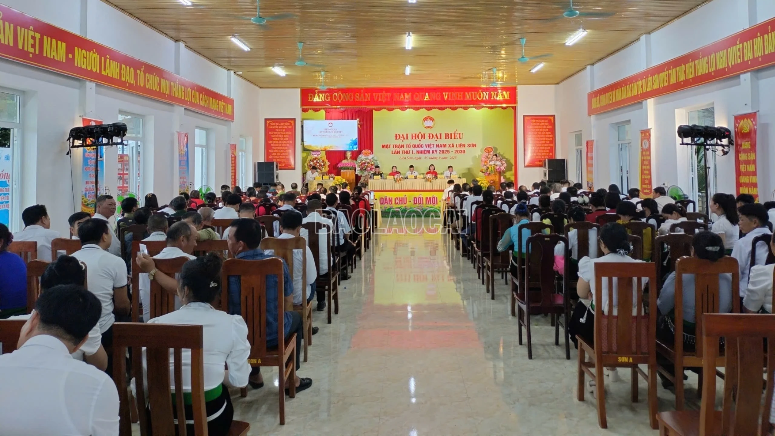 baolaocai-c_liensonquangcanh1-6907.jpg