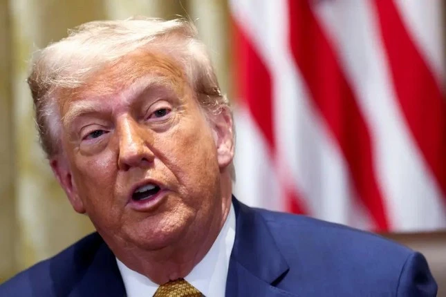 Tổng thống Mỹ Donald Trump dự khán chung kết FIFA Club World Cup.