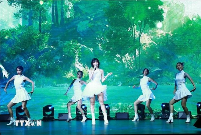 Các tiết mục tại chương trình giao lưu văn hóa Hàn Quốc-Việt Nam.