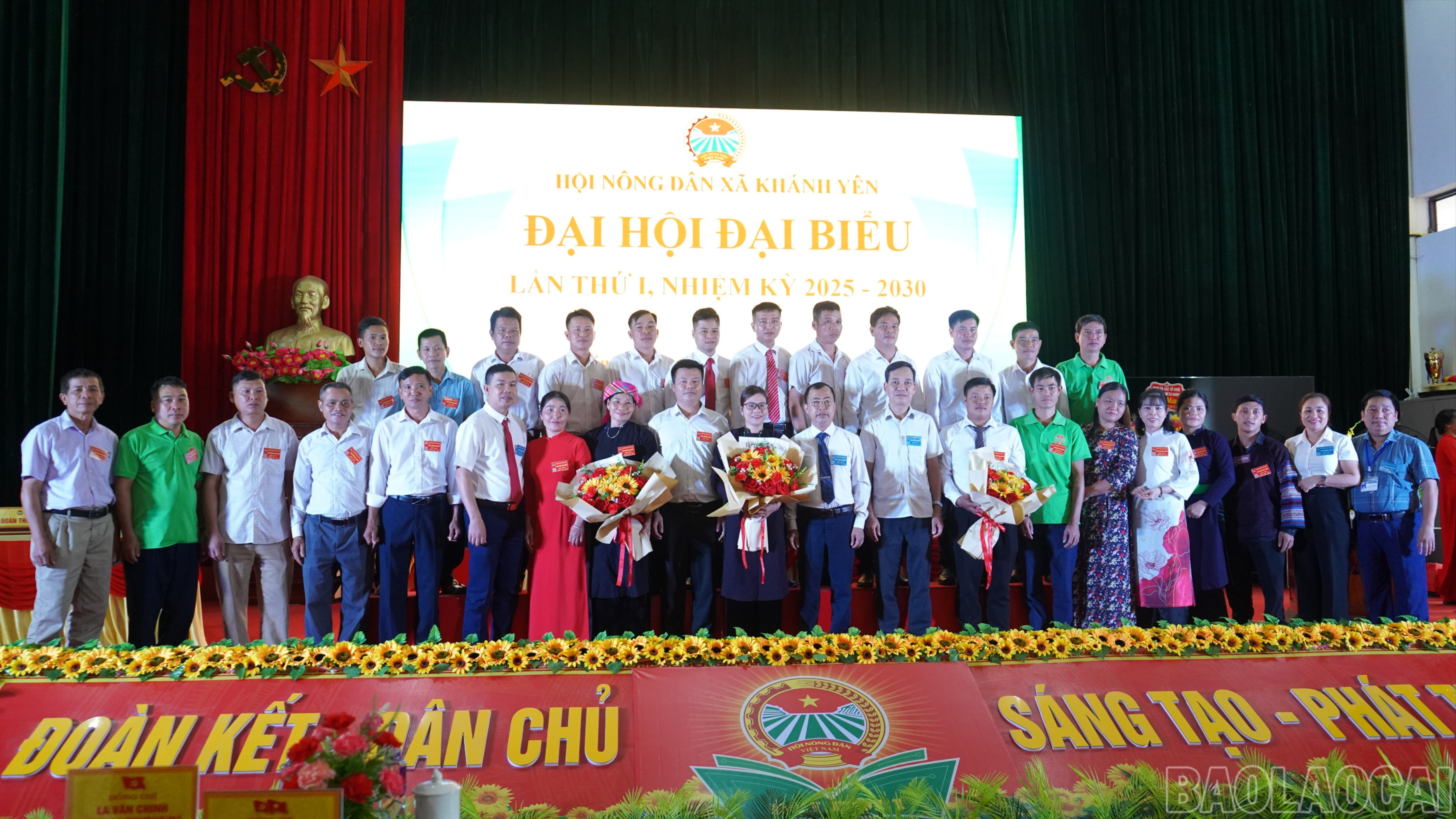 Ban Chấp hành Hội Nông dân xã Khánh Yên khóa mới ra mắt đại hội. baolaocai-br_ramat-2467-8709.jpg