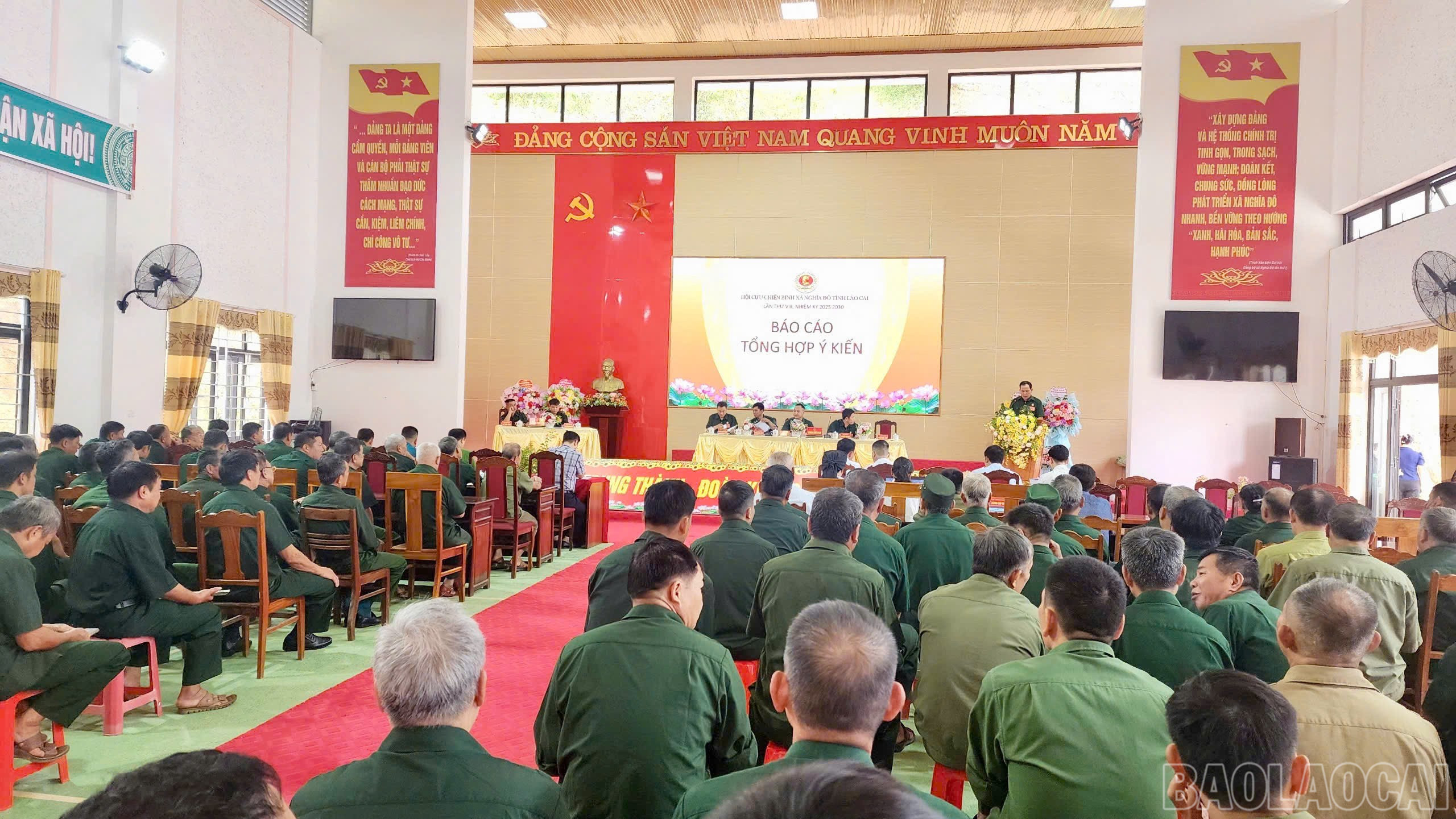 Quang cảnh đại hội. baolaocai-br_quangcanh-9031.jpg