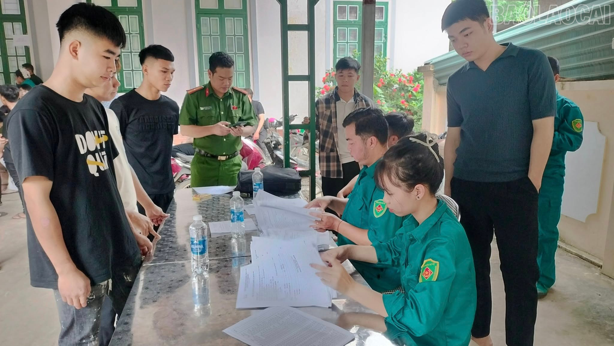 Quy trình khám sơ tuyển được thực hiện chặt chẽ, công bằng, công khai. baolaocai-tr_bh2-2.jpg
