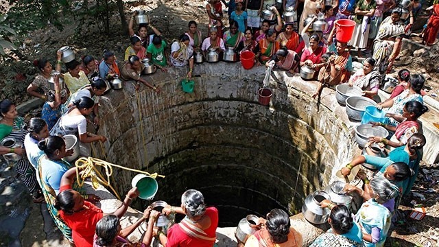 Cuộc khủng hoảng nước ngọt đang lan rộng trên toàn cầu. Cuộc khủng hoảng nước ngọt đang lan rộng trên toàn cầu.