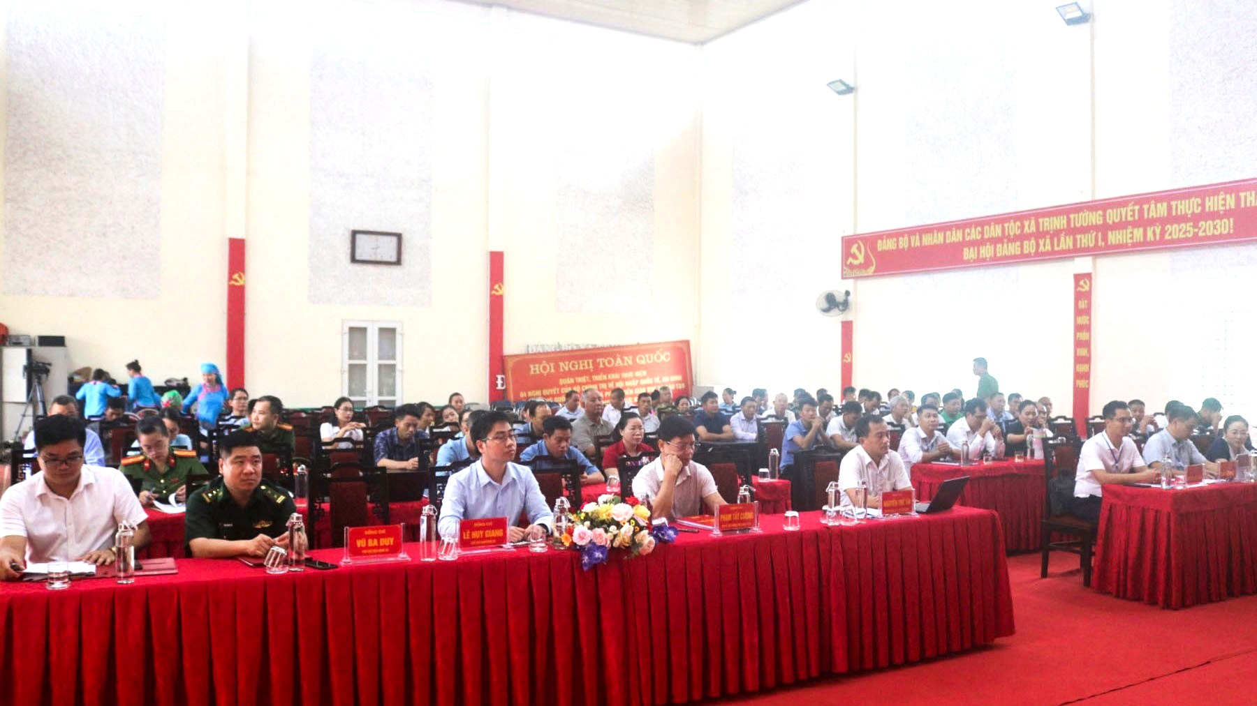 Đại biểu dự hội nghị. daibieulai.jpg